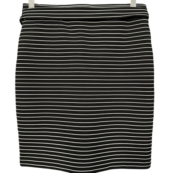 NWT LOFT Petite Striped Tie Front Skirt | XSP - Picture 2 of 6